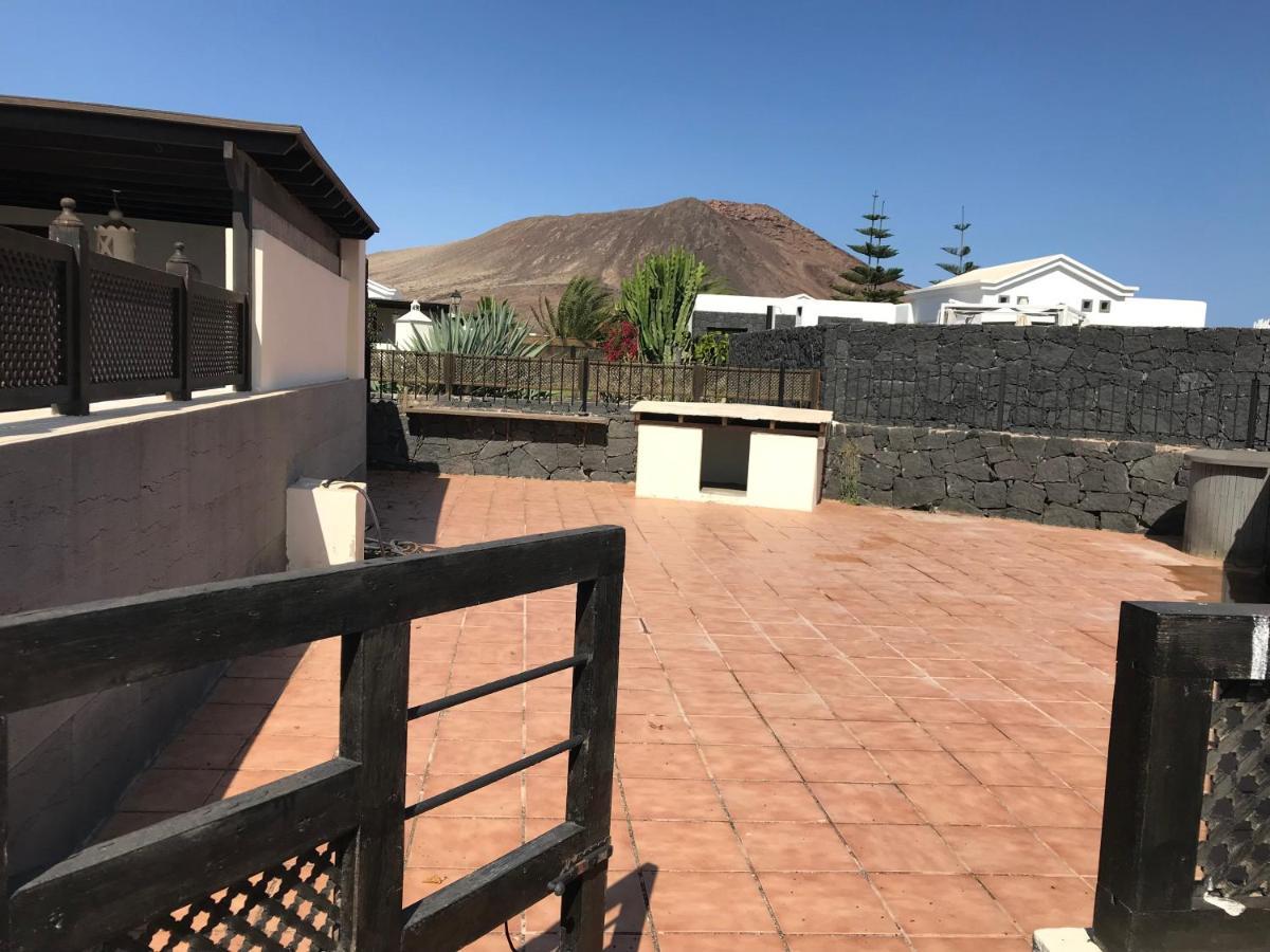 Villa Tania - Villa Independiente Con Piscina Privada Playa Blanca  Eksteriør billede
