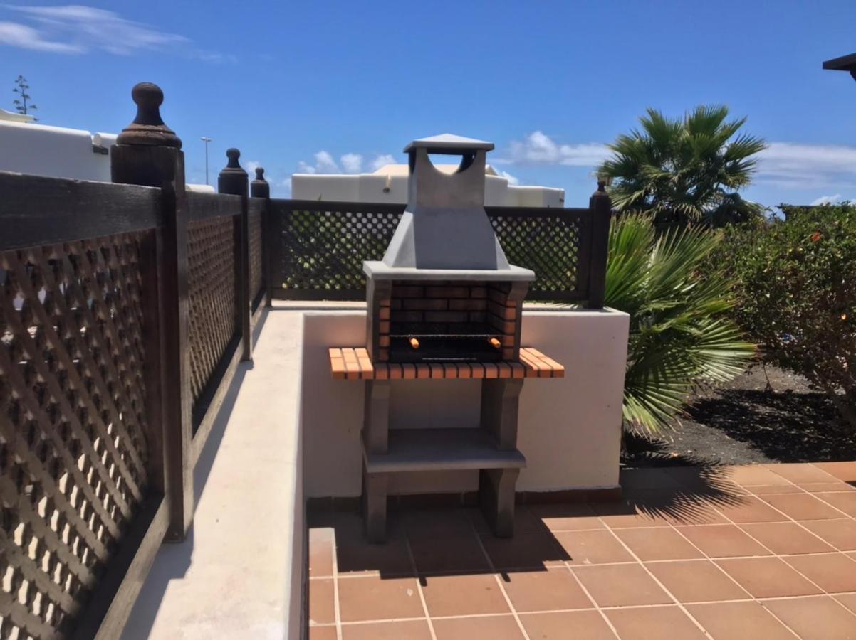 Villa Tania - Villa Independiente Con Piscina Privada Playa Blanca  Eksteriør billede