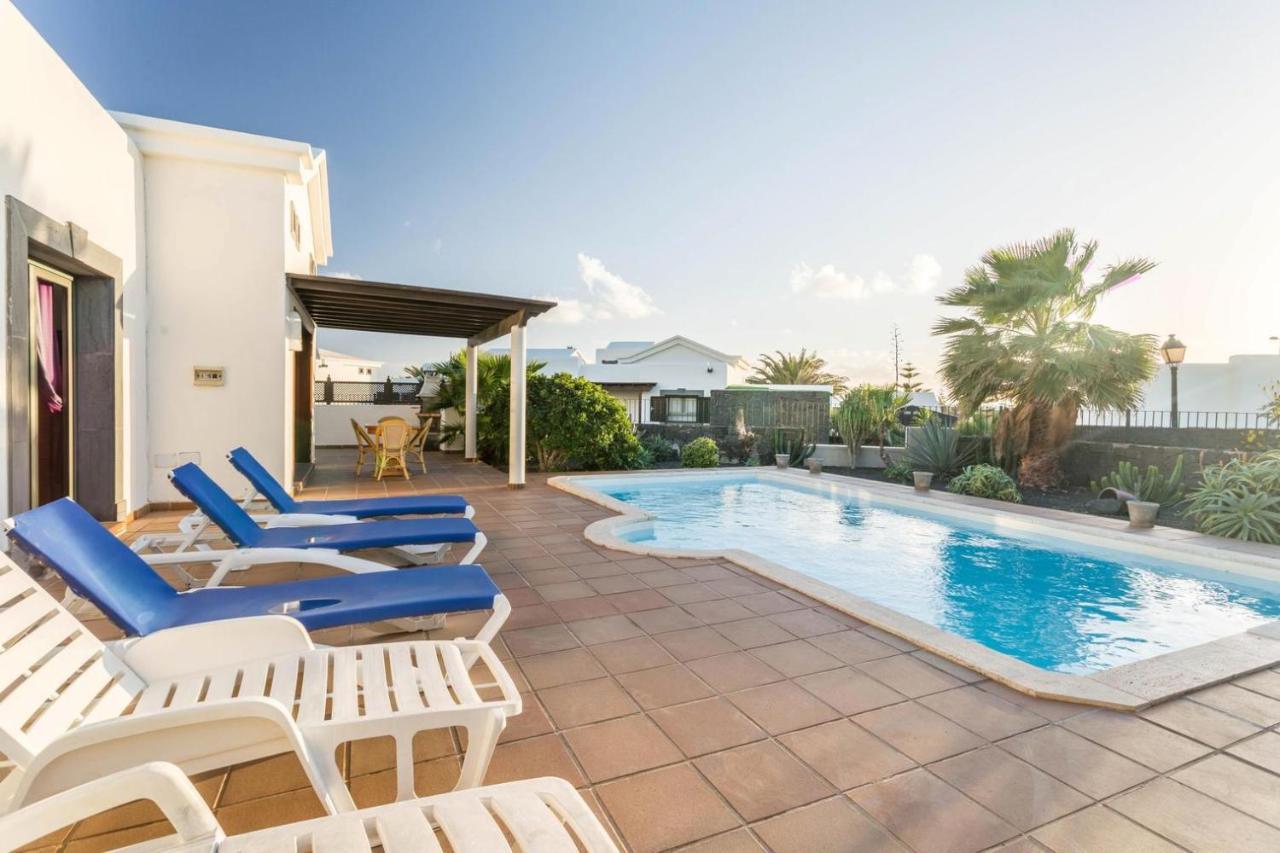 Villa Tania - Villa Independiente Con Piscina Privada Playa Blanca  Eksteriør billede