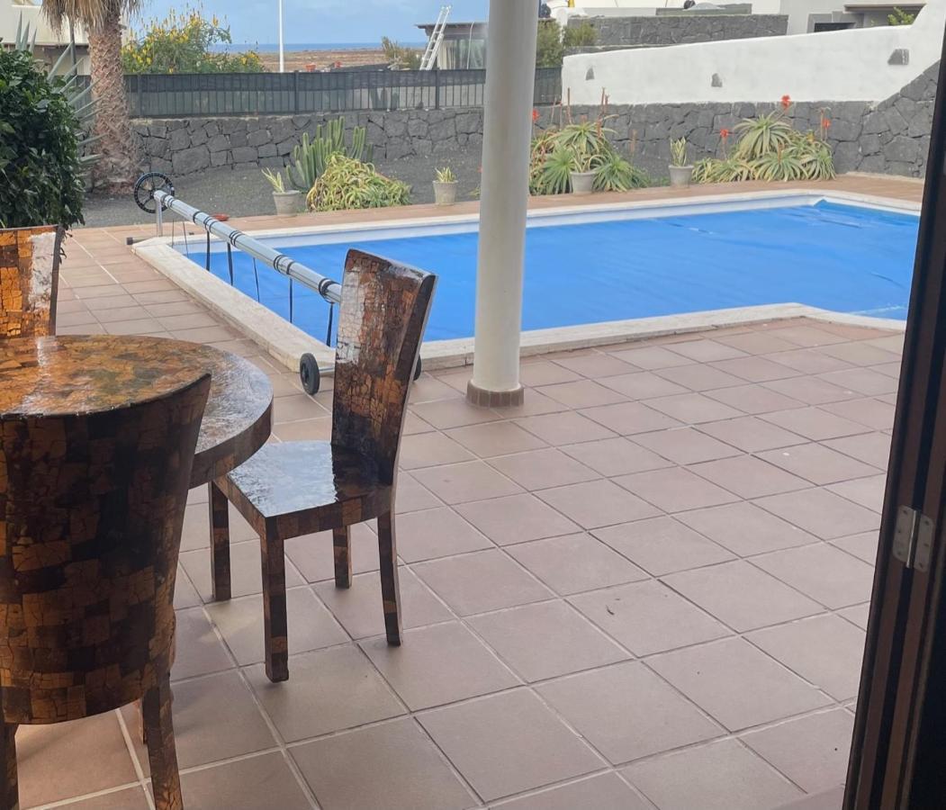 Villa Tania - Villa Independiente Con Piscina Privada Playa Blanca  Eksteriør billede